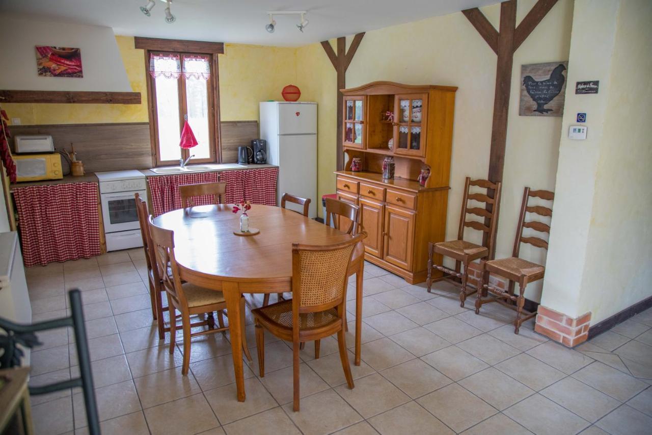 Le Gahoun - Chambres D'Hotes กาสเตส์ ภายนอก รูปภาพ